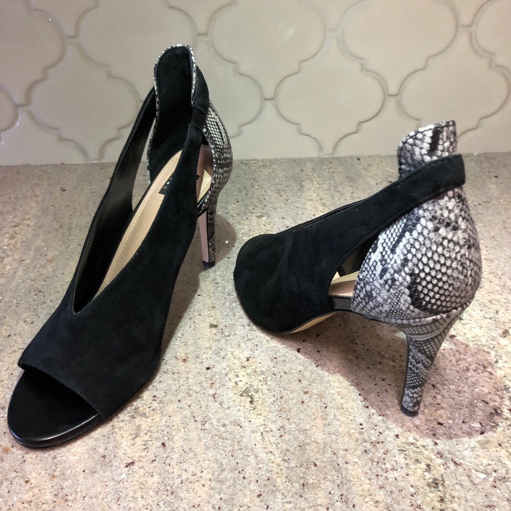 WHBM Grace Black w/ White Peeptoe Heels 8